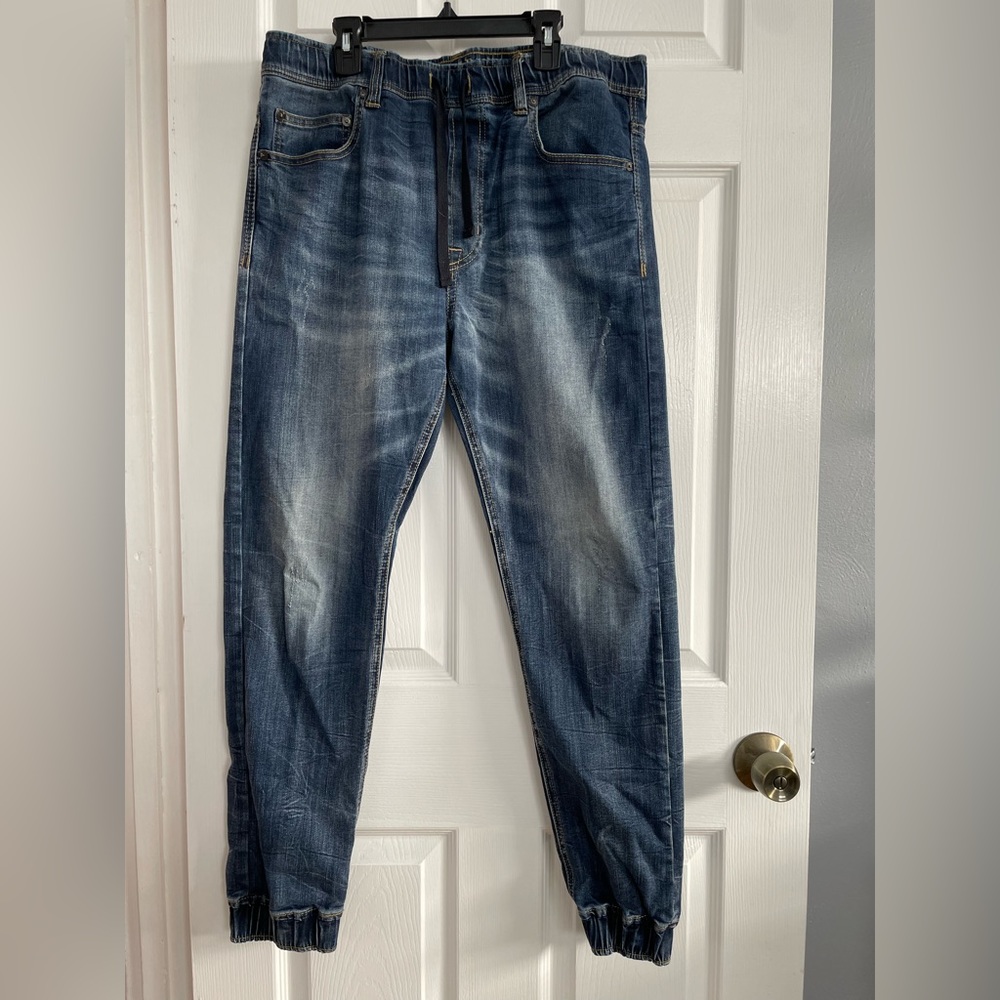 Amenrican Eagle Men’s denim jogger
